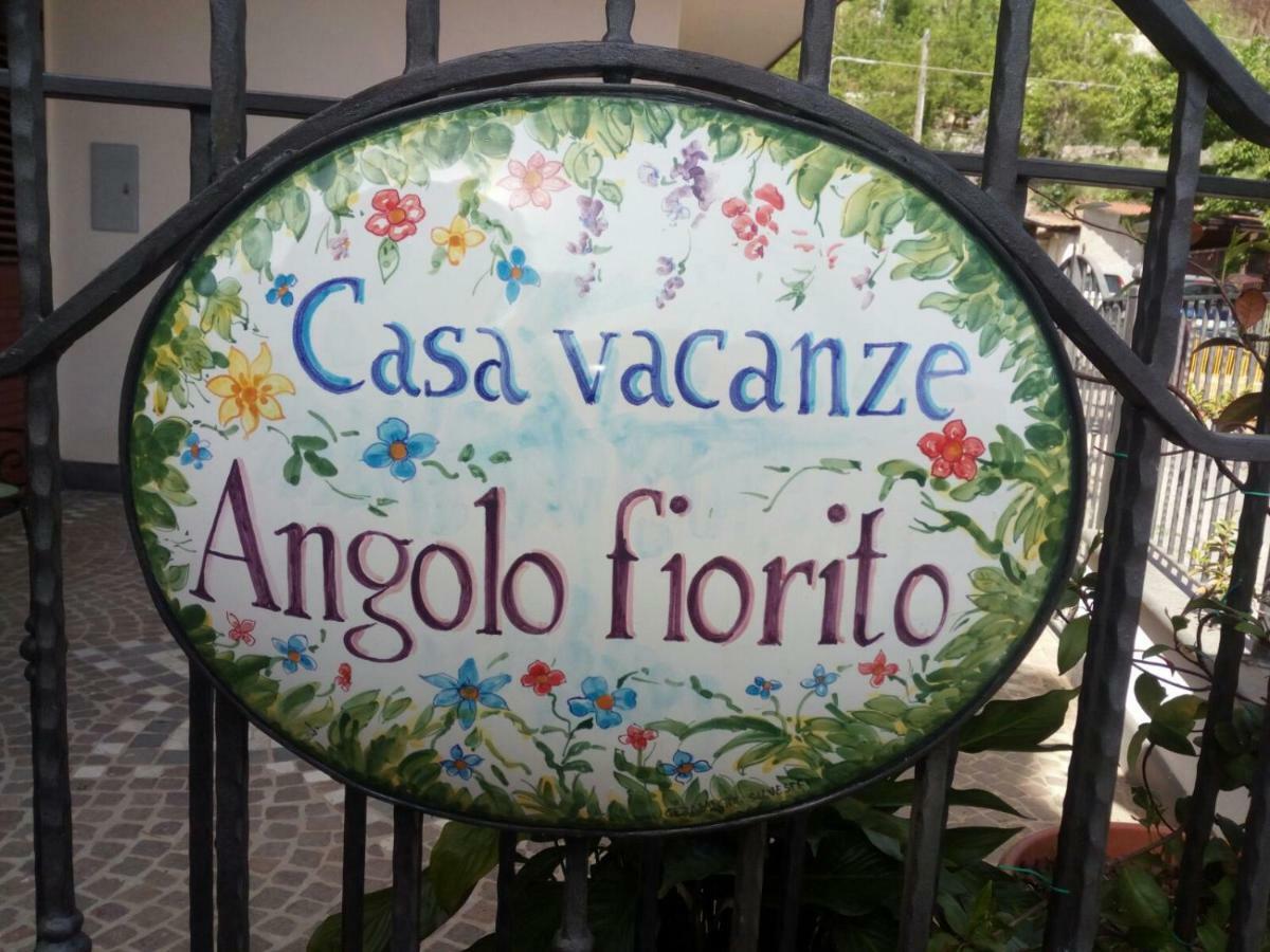 阿杰罗拉Angolo Fiorito别墅 外观 照片